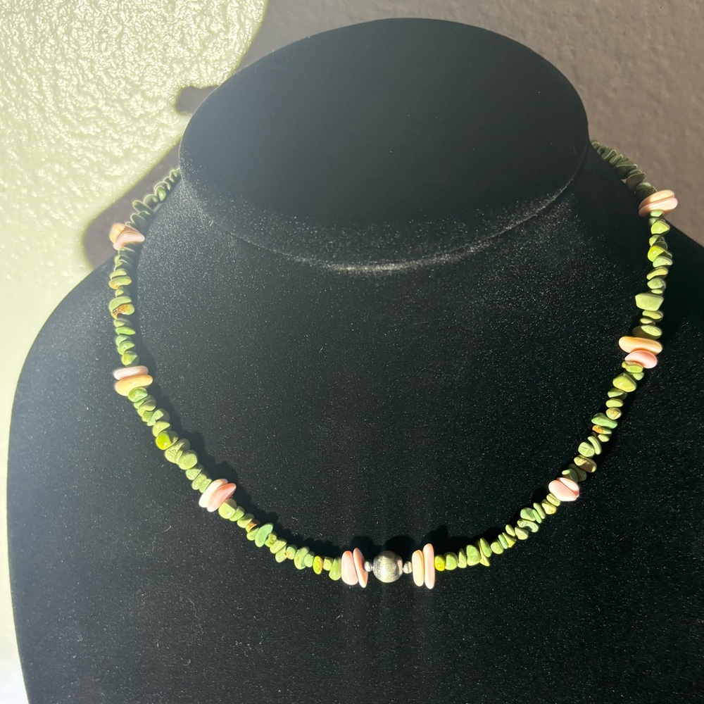 Navajo Strung Necklace